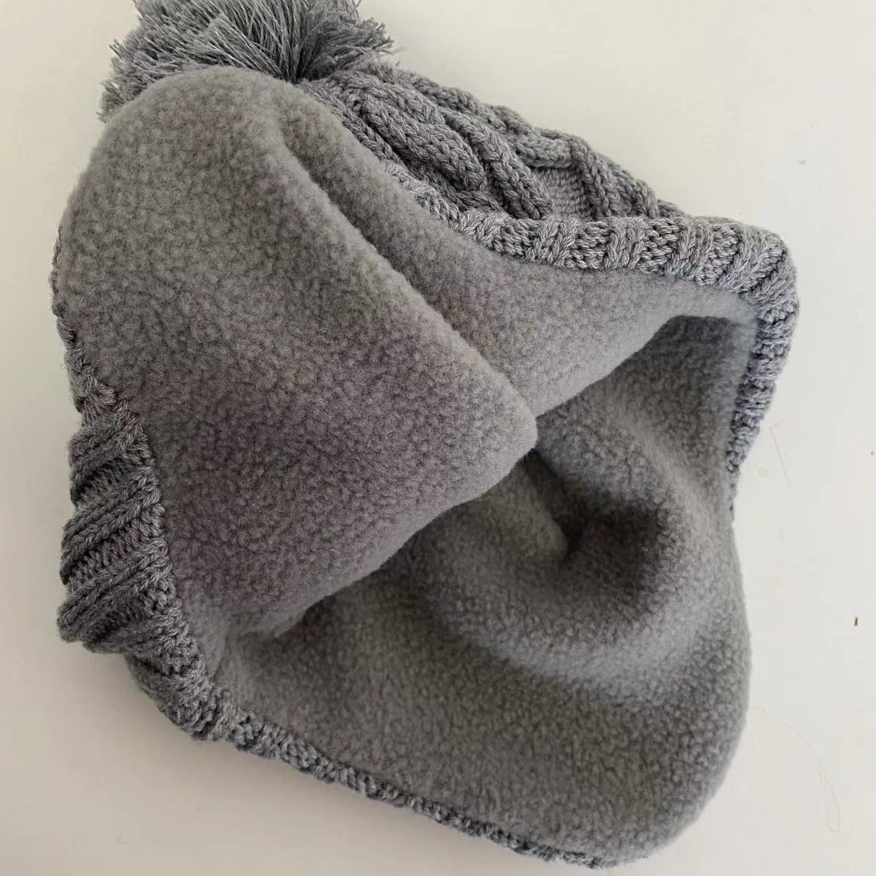 Recycle polyester cable beanie