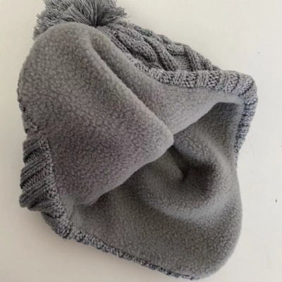 Recycle polyester cable beanie