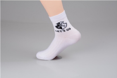 White jacquard short socks