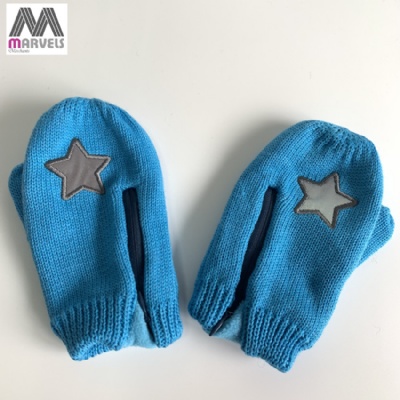 Children Blue knite mitten