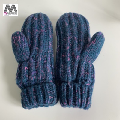 Space dye color mitten