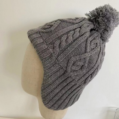 Recycle polyester cable beanie