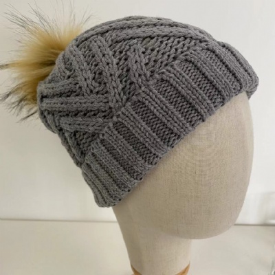 Recycle polyester pompom beanie