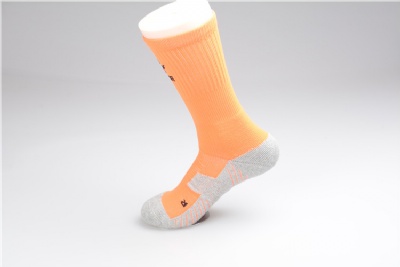 Jacquard letter crew socks