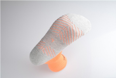 Jacquard letter crew socks