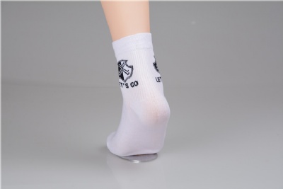 White jacquard short socks