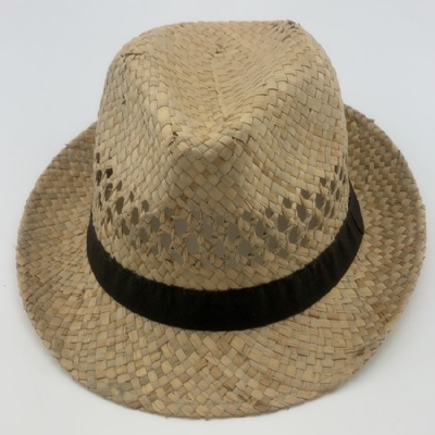 Ribbon straw hat