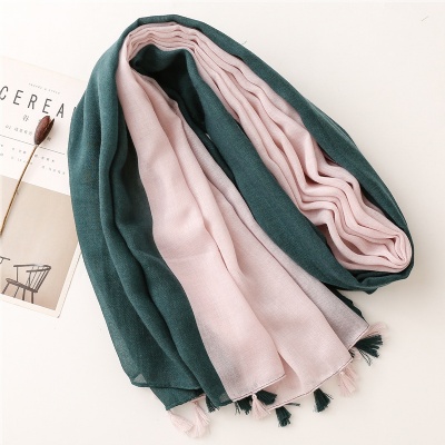 Two-color contrast thickened warm tassel scarf