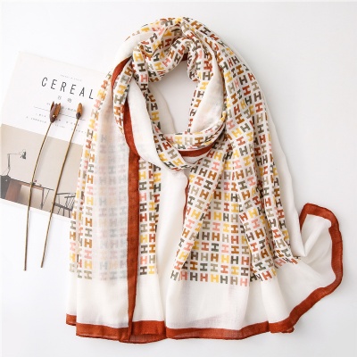 Spring and Autumn Western Fashion Shawl Print Letter Scarf