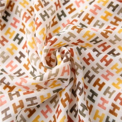 Spring and Autumn Western Fashion Shawl Print Letter Scarf