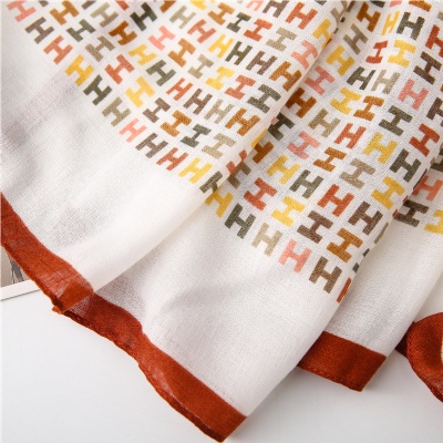 Spring and Autumn Western Fashion Shawl Print Letter Scarf