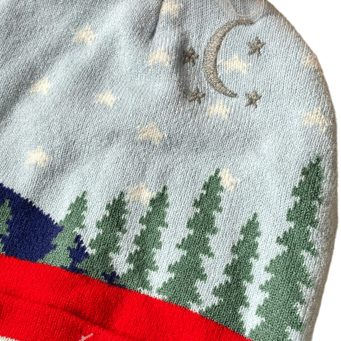 Cozy POM Yarn Beanie Hat with Jacquard Weave Design Holiday Hats